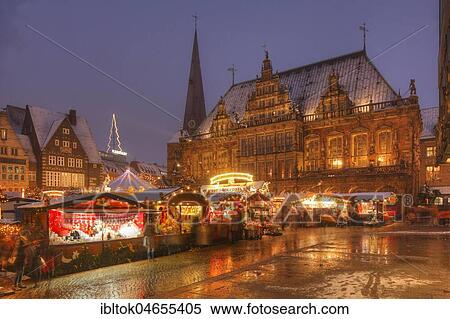 Old Town Hall and Christmas market on the Market Square at dusk, Bremen, Germany, Europe View Large Photo Image Stock Photography - Old Town Hall and Christmas market on the Market Square at dusk, Bremen, Germany, Europe. Fotosearch