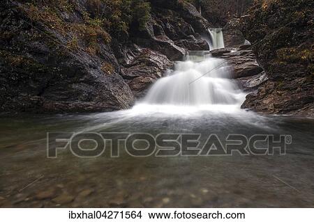 Picture - Ostertalbach im Ostertaltobel mit kleinem Wasserfall, Herbststimmung, Gunzesried-Sage, Allgau, Bayern, Deutschland, Europa. Fotosearch