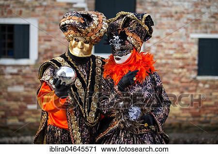 Stock Image - Pair in historical costumes, Carnival costume, Carnival in Venice, Italy, Europe. Fotosearch