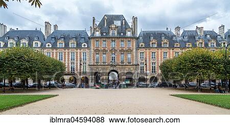 Pavillon de la Reine, Place des Vosges, Paris, France, Europe View Large Photo Image Stock Photo - Pavillon de la Reine, Place des Vosges, Paris, France, Europe. Fotosearch
