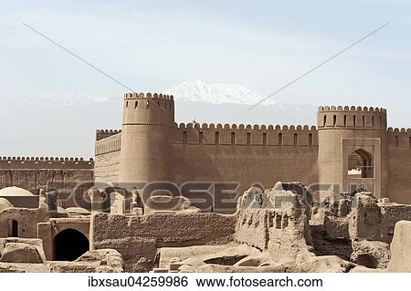 Stock Photograph - Ruinen, Turme und Mauern der Festung, Zitadelle Arg-e Rayen, Provinz Kerman, Iran. Fotosearch