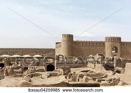Ruinen, Turme und Mauern der Festung, Zitadelle Arg-e Rayen, Provinz Kerman, Iran View Large Photo Image Stock Photography - Ruinen, Turme und Mauern der Festung, Zitadelle Arg-e Rayen, Provinz Kerman, Iran. Fotosearch