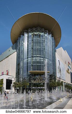 Siam Paragon Shopping Centre, exterior view, fountain in front of the glass facade, Rama I Road, Pathum Wan district, Bangkok, Thailand, Asia View Large Photo Image Stock Photo - Siam Paragon Shopping Centre, exterior view, fountain in front of the glass facade, Rama I Road, Pathum Wan district, Bangkok, Thailand, Asia. Fotosearch
