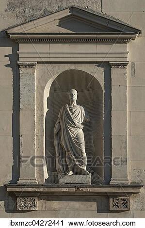 Skulptur des Donatello, italienischer Bildhauer, 1386-1466, Glyptothek, Konigsplatz, Munchen, Bayern, Oberbayern, Deutschland, Europa View Large Photo Image Stock Image - Skulptur des Donatello, italienischer Bildhauer, 1386-1466, Glyptothek, Konigsplatz, Munchen, Bayern, Oberbayern, Deutschland, Europa. Fotosearch