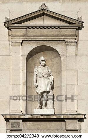Skulptur des Perikles, griechischer Staatsmann, Glyptothek, Konigsplatz, Munchen, Bayern, Oberbayern, Deutschland, Europa View Large Photo Image Stock Photo - Skulptur des Perikles, griechischer Staatsmann, Glyptothek, Konigsplatz, Munchen, Bayern, Oberbayern, Deutschland, Europa. Fotosearch