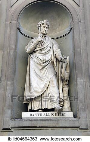 Stock Image - Statue, Dante Allighieri, Uffizien, Piazza della Signoria, Florence, Italy, Europe. Fotosearch