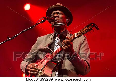 Stock Photo - The American singer and songwriter Keb Mo, live at the Blue Balls Festival Lucerne, Switzerland, Europe. Fotosearch