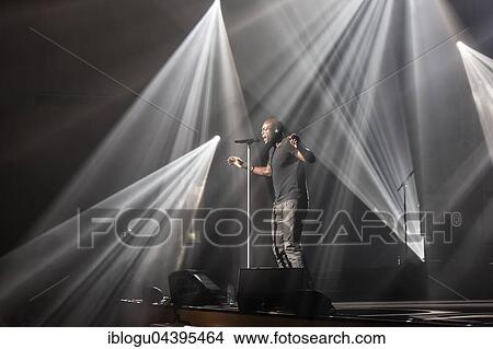 The British singer Seal live in the sold-out concert hall of the KKL at the Blue Balls Festival Lucerne, Switzerland, Europe View Large Photo Image Picture - The British singer Seal live in the sold-out concert hall of the KKL at the Blue Balls Festival Lucerne, Switzerland, Europe. Fotosearch