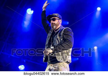 The German rapper and producer Paul Hartmut Würdig alias Sido live at the 26th Heitere Open Air in Zofingen, Aargau, Switzerland, Europe View Large Photo Image Stock Photography - The German rapper and producer Paul Hartmut Würdig alias Sido live at the 26th Heitere Open Air in Zofingen, Aargau, Switzerland, Europe. Fotosearch