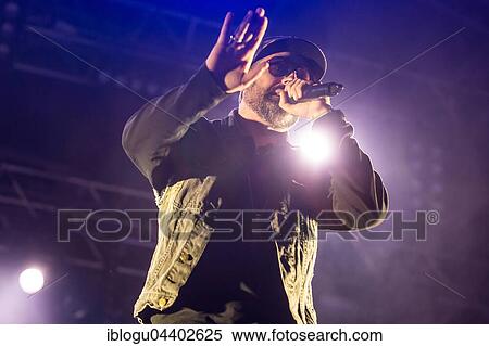 The German rapper and producer Paul Hartmut Würdig alias Sido live at the 26th Heitere Open Air in Zofingen, Aargau, Switzerland, Europe View Large Photo Image Stock Photography - The German rapper and producer Paul Hartmut Würdig alias Sido live at the 26th Heitere Open Air in Zofingen, Aargau, Switzerland, Europe. Fotosearch