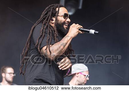 Stock Image - The German reggae musician Gentleman and the Jamaican reggae musician Ky-Mani Marley, son of Bob Marley live at the 27th Heitere Open Air in Zofingen, Aargau, Switzerland, Europe. Fotosearch