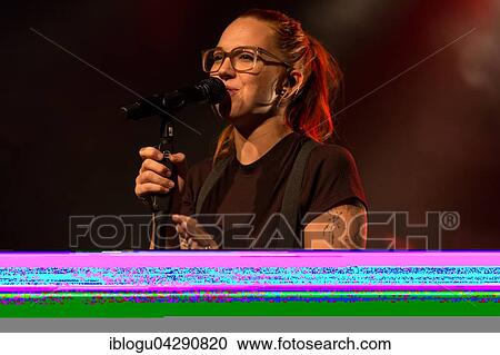 Stock Image - The Swiss singer and songwriter Stefanie Heinzmann live at the Schüür Lucerne, Switzerland, Europe. Fotosearch