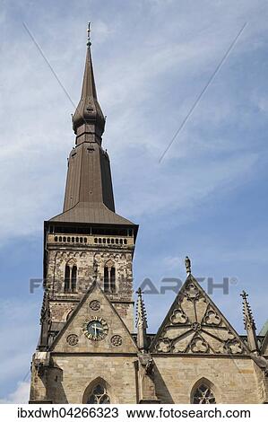 Stock Image - Turm der Kirche St. Marien, Altstadt, Osnabruck, Niedersachsen, Deutschland, Europa. Fotosearch