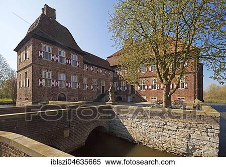 Wasserschloss Oberwerries, Hamm, Ruhr Area, North Rhine-Westphalia, Germany, Europe View Large Photo Image Stock Photography - Wasserschloss Oberwerries, Hamm, Ruhr Area, North Rhine-Westphalia, Germany, Europe. Fotosearch