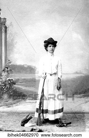 Stock Image - Woman with Rifle and Killed Birds, Hunting, 1910s, Germany, Europe. Fotosearch