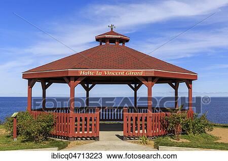 Stock Image - Wooden pavilion on the banks of Lac Saint-Jean, Desbiens, Québec Province, Canada, North America. Fotosearch