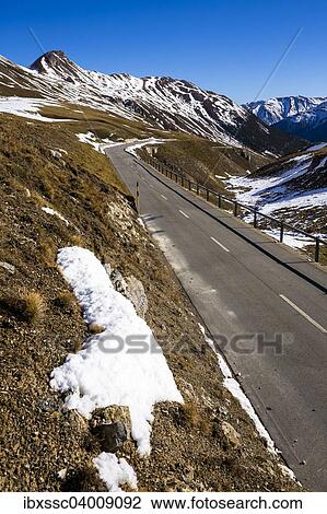 Albula-Passstrasse, Engadin, Kanton Graubunden, Schweiz, Europa View Large Photo Image Stock Image - Albula-Passstrasse, Engadin, Kanton Graubunden, Schweiz, Europa. Fotosearch