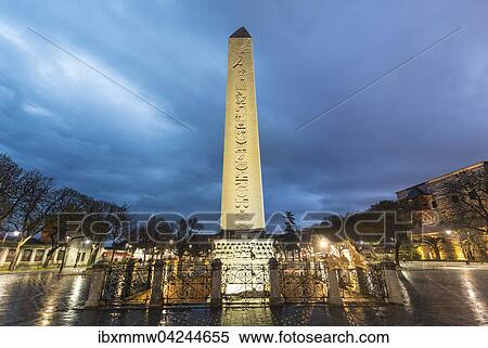 Stock Photography - Antiker agiptscher Obelisk auf dem Hippodrom, auch Sultanahmet-Platz, europaischer Teil, Istanbul, Turkei, Asien. Fotosearch