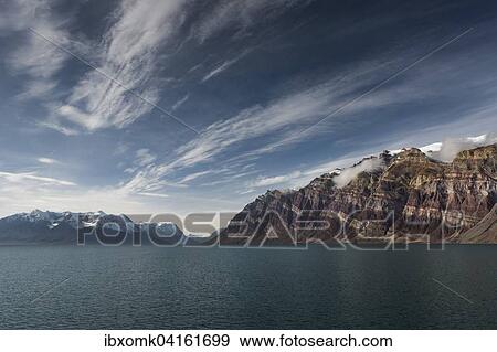 Aufgefaltete farbige Gesteinsschichten, ehemals Meeressedimente, Berzelius Bjerg, Segelsallskapet oder Segelselskapets Fjord, Nordost-Gronland-Nationalpark, Gronland, Nordamerika View Large Photo Image Stock Photo - Aufgefaltete farbige Gesteinsschichten, ehemals Meeressedimente, Berzelius Bjerg, Segelsallskapet oder Segelselskapets Fjord, Nordost-Gronland-Nationalpark, Gronland, Nordamerika. Fotosearch