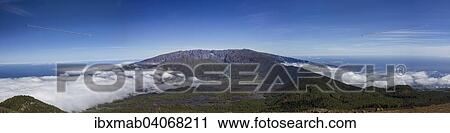 Ausblick auf die Caldera de Taburiente, Nationalpark Caldera de Taburiente, La Palma, Kanarische Inseln, Spanien, Europa View Large Photo Image Stock Image - Ausblick auf die Caldera de Taburiente, Nationalpark Caldera de Taburiente, La Palma, Kanarische Inseln, Spanien, Europa. Fotosearch