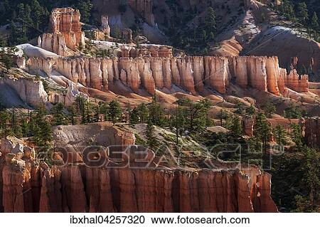 Ausblick auf farbige Gesteinsformationen, Hoodoos, Morgenlicht, Bryce Canyon Nationalpark, Utah, USA, Nordamerika View Large Photo Image Stock Image - Ausblick auf farbige Gesteinsformationen, Hoodoos, Morgenlicht, Bryce Canyon Nationalpark, Utah, USA, Nordamerika. Fotosearch