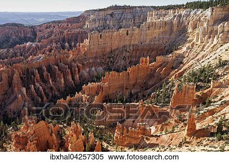 Ausblick auf farbige Gesteinsformationen, Hoodoos, Morgenlicht, Bryce Canyon Nationalpark, Utah, USA, Nordamerika View Large Photo Image Stock Photography - Ausblick auf farbige Gesteinsformationen, Hoodoos, Morgenlicht, Bryce Canyon Nationalpark, Utah, USA, Nordamerika. Fotosearch