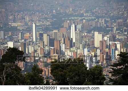 Ausblick auf Medellin, Departamento Antioquia, Kolumbien, Sudamerika View Large Photo Image Stock Image - Ausblick auf Medellin, Departamento Antioquia, Kolumbien, Sudamerika. Fotosearch