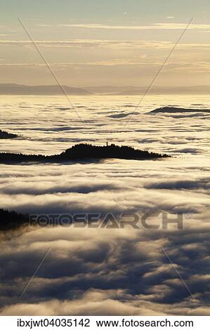 Ausblick vom Feldberg uber das Rheintal zu den Vogesen, Inversionswetterlage, Schwarzwald, Baden-Wurttemberg, Deutschland, Europa View Large Photo Image Stock Image - Ausblick vom Feldberg uber das Rheintal zu den Vogesen, Inversionswetterlage, Schwarzwald, Baden-Wurttemberg, Deutschland, Europa. Fotosearch