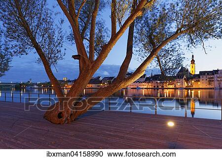 Ausblick vom Gartenschaugelande uber den Main, Kitzingen, Mainfranken, Unterfranken, Franken, Bayern, Deutschland, Europa View Large Photo Image Stock Image - Ausblick vom Gartenschaugelande uber den Main, Kitzingen, Mainfranken, Unterfranken, Franken, Bayern, Deutschland, Europa. Fotosearch