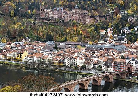 Ausblick vom Philsophenweg auf Neckar, Alte Brucke, auch Carl-Theodor-Brucke und Altstadt im Herbst, Heidelberg, Baden- Wurttemberg, Deutschland, Europa View Large Photo Image Stock Photo - Ausblick vom Philsophenweg auf Neckar, Alte Brucke, auch Carl-Theodor-Brucke und Altstadt im Herbst, Heidelberg, Baden- Wurttemberg, Deutschland, Europa. Fotosearch