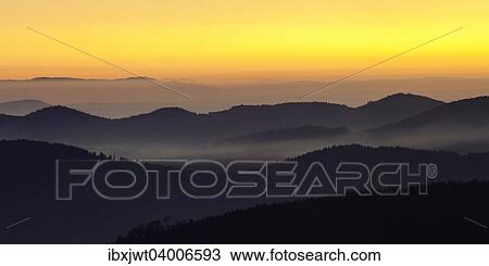 Berge im Abendlicht, Blick vom Feldberg ins Rheintal bei Inversionswetterlage, Schwarzwald, Baden-Wurttemberg, Deutschland, Europa View Large Photo Image Stock Image - Berge im Abendlicht, Blick vom Feldberg ins Rheintal bei Inversionswetterlage, Schwarzwald, Baden-Wurttemberg, Deutschland, Europa. Fotosearch