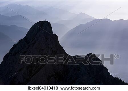 Blaue Stunde mit Gehrenspitze im Vordergrund, Reutte, Ausserfern, Tirol, Osterreich, Europa View Large Photo Image Stock Photo - Blaue Stunde mit Gehrenspitze im Vordergrund, Reutte, Ausserfern, Tirol, Osterreich, Europa. Fotosearch