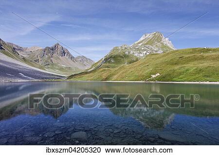 Blick vom Aelplisee zum Parpaner Weisshorn und Rothorn, Graubunden, Schweiz, Europa View Large Photo Image Stock Image - Blick vom Aelplisee zum Parpaner Weisshorn und Rothorn, Graubunden, Schweiz, Europa. Fotosearch