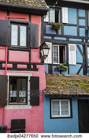Bunte Fachwerkhauser, Bergheim, Elsass, Frankreich, Europa View Large Photo Image Stock Image - Bunte Fachwerkhauser, Bergheim, Elsass, Frankreich, Europa. Fotosearch