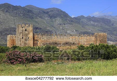 Burg Frangokastello, Kreta, Griechenland, Europa View Large Photo Image Stock Image - Burg Frangokastello, Kreta, Griechenland, Europa. Fotosearch
