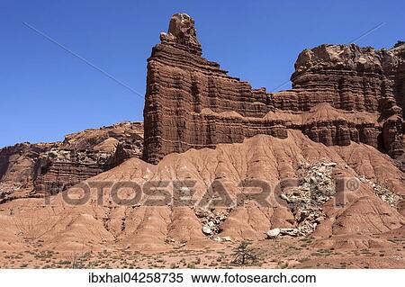 Stock Photography - Chimney Rock, Capitol Reef Nationalpark, Utah, USA, Nordamerika. Fotosearch