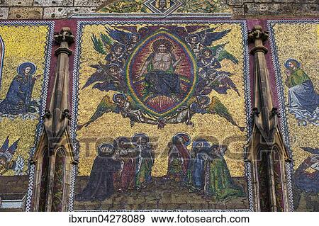 Stock Photo - Christlichen Mosaiken, Veitsdom, Prager Burg, Prag, Tschechien, Europa. Fotosearch