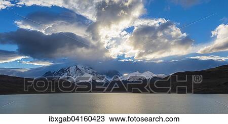 Cuernos del Paine, Nationalpark Torres del Paine, Patagonien, Chile, Sudamerika View Large Photo Image Stock Image - Cuernos del Paine, Nationalpark Torres del Paine, Patagonien, Chile, Sudamerika. Fotosearch