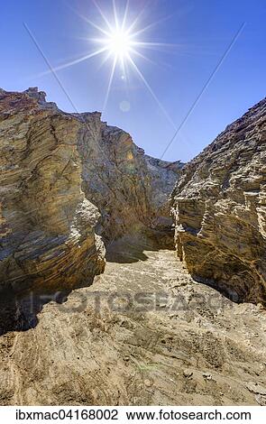 Dabberas Canyon, zwischen Rosh Pina und Oranjemund, Namibia, Afrika View Large Photo Image Stock Image - Dabberas Canyon, zwischen Rosh Pina und Oranjemund, Namibia, Afrika. Fotosearch