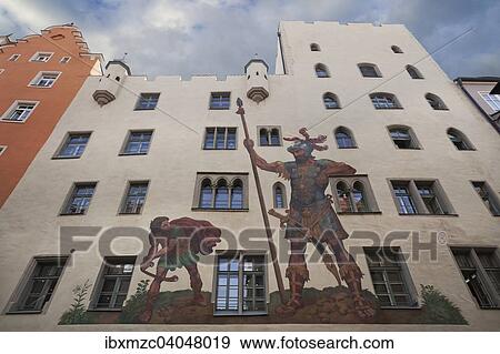 Das Goliathhaus, eine zinnengekronte ehemalige Patrizierburg, 13. Jhd, Gemalde von David und Goliath von Melchior Bocksberger, entstanden 1573, Regensburg, Oberpfalz, Bayern, Deutschland, Europa View Large Photo Image Stock Photo - Das Goliathhaus, eine zinnengekronte ehemalige Patrizierburg, 13. Jhd, Gemalde von David und Goliath von Melchior Bocksberger, entstanden 1573, Regensburg, Oberpfalz, Bayern, Deutschland, Europa. Fotosearch