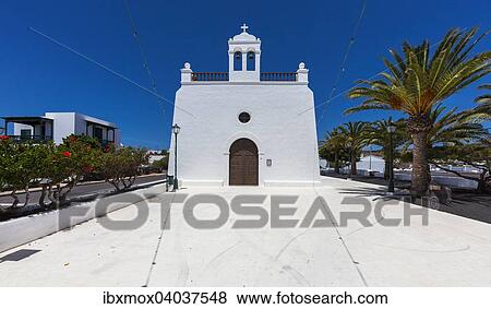 Dorfkirche San Isidro Labrador, Uga, La Geria, Lanzarote, Kanarische Inseln, Spanien, Europa View Large Photo Image Stock Photo - Dorfkirche San Isidro Labrador, Uga, La Geria, Lanzarote, Kanarische Inseln, Spanien, Europa. Fotosearch