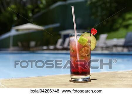 Stock Photo - Drink, Getrank, Pool, Brasilien, Sudamerika. Fotosearch