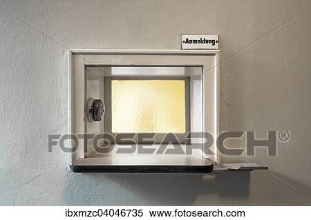 Ehemalige Anmeldung mit Fenster und Glocke bei einem Industriebetrieb, Industriemuseum, Lauf an der Pegnitz, Mittelfranken, Bayern, Deutschland, Europa View Large Photo Image Stock Photography - Ehemalige Anmeldung mit Fenster und Glocke bei einem Industriebetrieb, Industriemuseum, Lauf an der Pegnitz, Mittelfranken, Bayern, Deutschland, Europa. Fotosearch