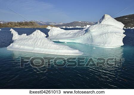 Ein Eisberg treibt im Tasiilaartik Fjord, Kalaallit Nunaat, Ostgronland, Gronland, Nordamerika View Large Photo Image Stock Image - Ein Eisberg treibt im Tasiilaartik Fjord, Kalaallit Nunaat, Ostgronland, Gronland, Nordamerika. Fotosearch