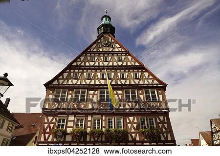 Fachwerkbau Rathaus in Backnang, Baden-Wurttemberg, Deutschland, Europa View Large Photo Image Stock Photo - Fachwerkbau Rathaus in Backnang, Baden-Wurttemberg, Deutschland, Europa. Fotosearch