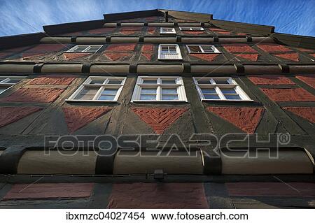 Fassade, altes Fachwerkhaus, Luneburg, Niedersachsen, Deutschland, Europa View Large Photo Image Picture - Fassade, altes Fachwerkhaus, Luneburg, Niedersachsen, Deutschland, Europa. Fotosearch