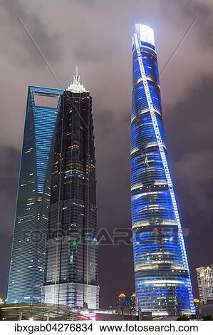 Finanzviertel Pudong bei Nacht, Shanghai, China, Asien View Large Photo Image Picture - Finanzviertel Pudong bei Nacht, Shanghai, China, Asien. Fotosearch