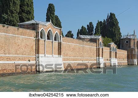 Stock Photography - Friedhofsinsel San Michele, Lagune von Venedig, Venetien, Italien, Europa. Fotosearch