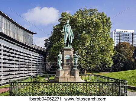 Friedrich-Schiller-Denkmal, Hamburg, Deutschland, Europa View Large Photo Image Stock Image - Friedrich-Schiller-Denkmal, Hamburg, Deutschland, Europa. Fotosearch