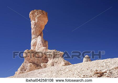 Gesteinsformation, Hoodoo, am Queens Garden Trail, Bryce-Canyon-Nationalpark, Utah, USA, Nordamerika View Large Photo Image Stock Photo - Gesteinsformation, Hoodoo, am Queens Garden Trail, Bryce-Canyon-Nationalpark, Utah, USA, Nordamerika. Fotosearch